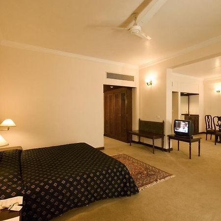 Hotel Express Residency-Джамнагар Екстер'єр фото